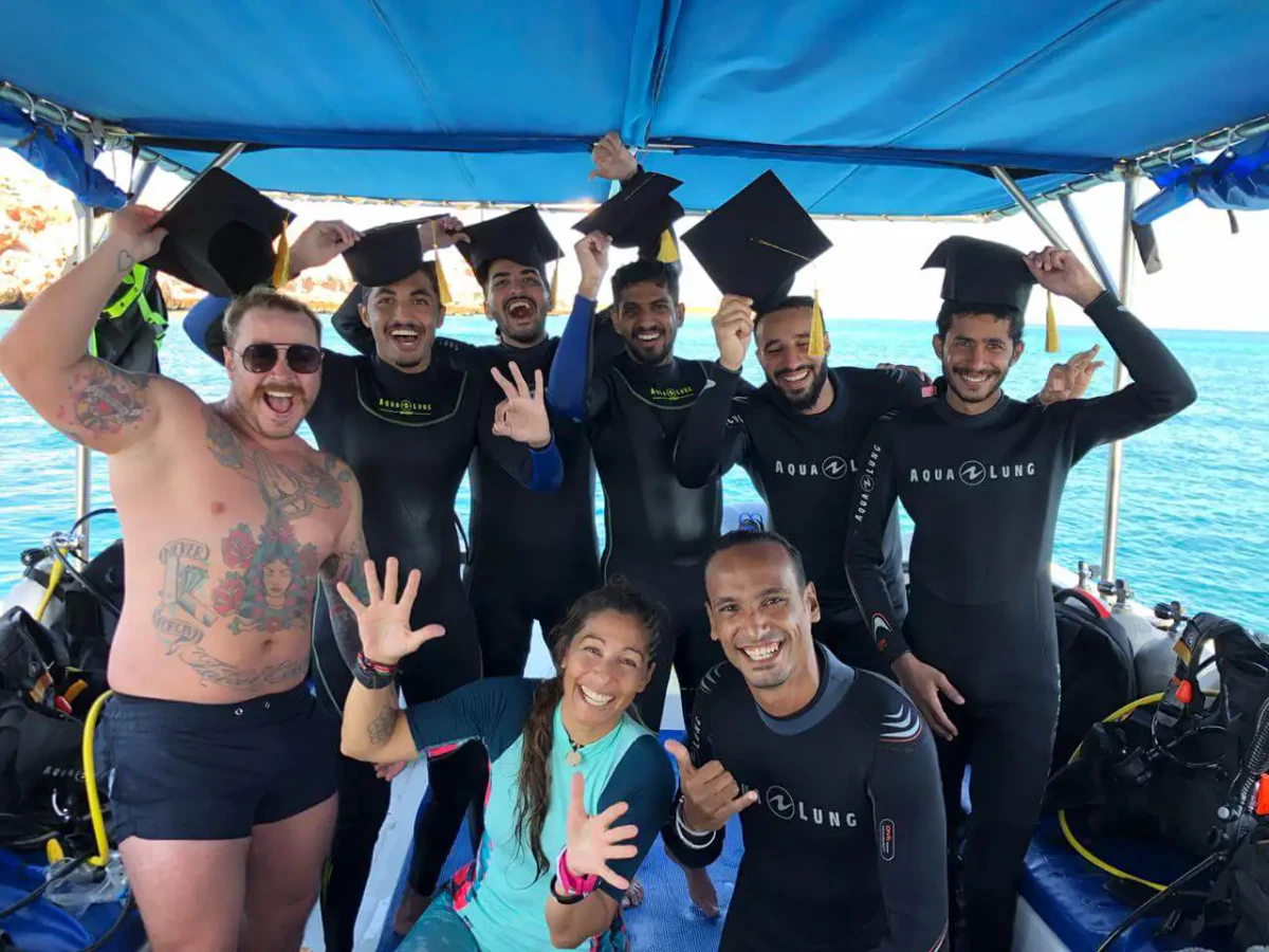 PADI course training with MolaMola Diving Center